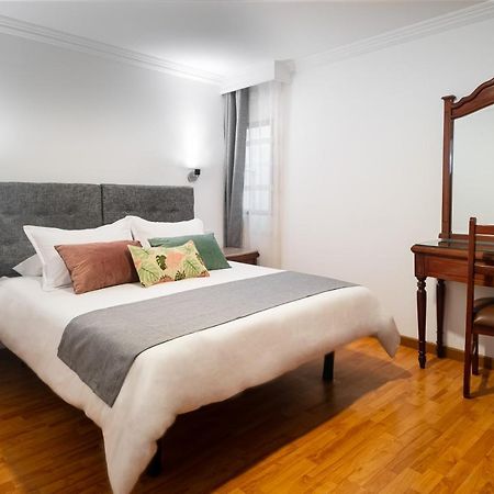 Hotel Virrey Central Богота Екстериор снимка