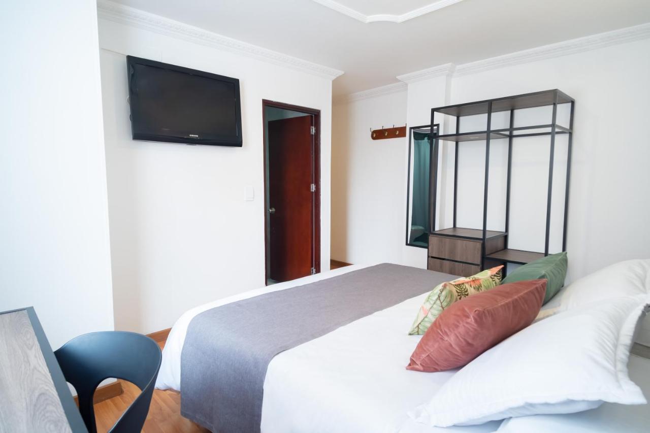 Hotel Virrey Central Богота Екстериор снимка