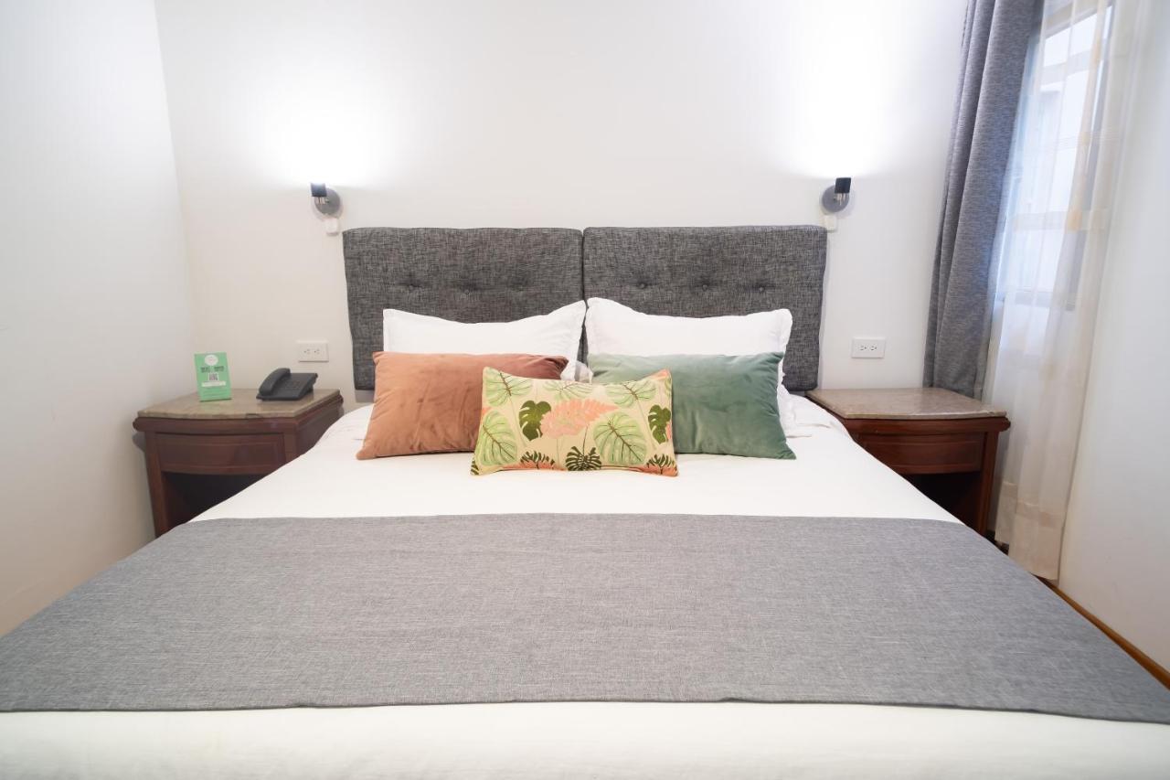 Hotel Virrey Central Богота Екстериор снимка