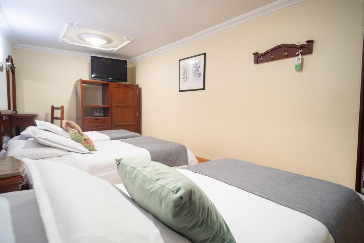 Hotel Virrey Central Богота Екстериор снимка