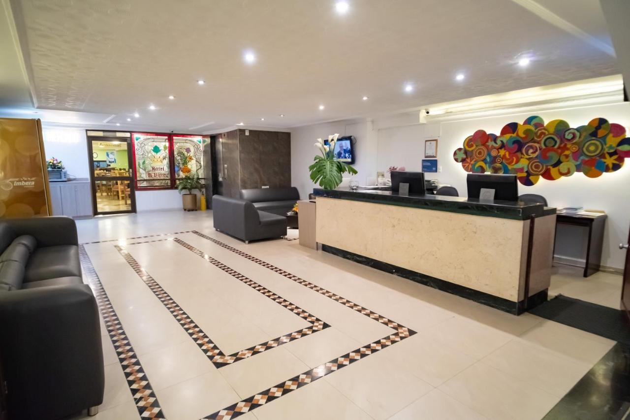 Hotel Virrey Central Богота Екстериор снимка