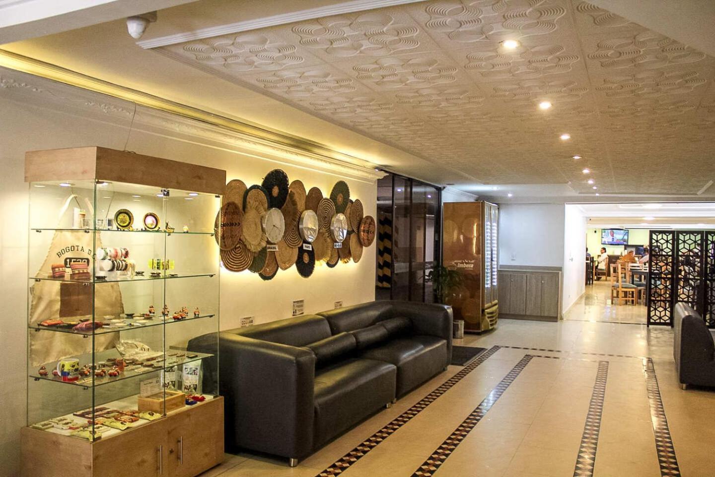 Hotel Virrey Central Богота Екстериор снимка